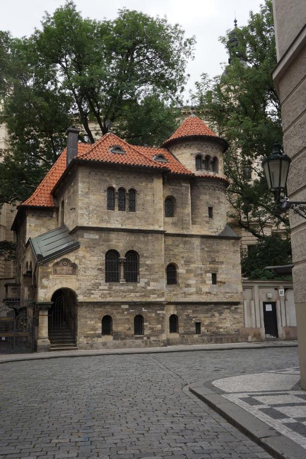 Prague, Old Town - Lindas Flat Прага